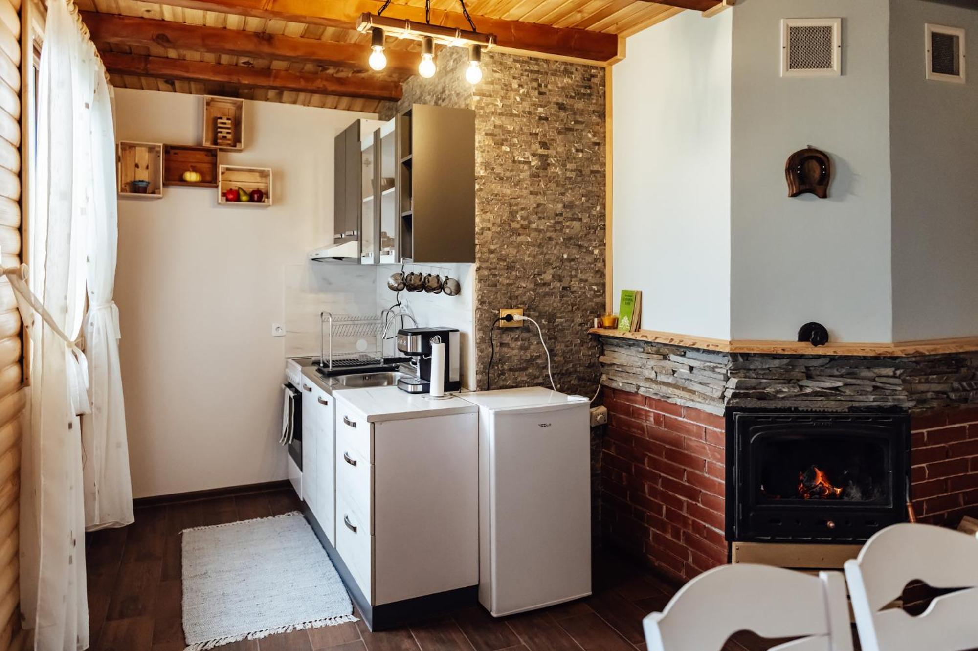 Къщи За Гости Брик Sapareva Bania Exterior foto